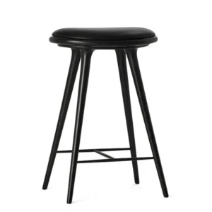 High Stool, schwarz Buche, schwarz Ultra Leder, 69 cm, niedriger Barhocker von Mater