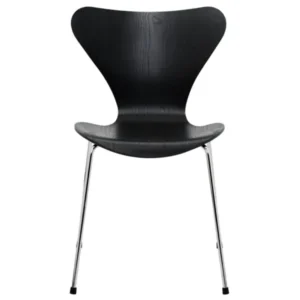 3107 Stuhl in schwarzer Esche von Arne Jacobsen