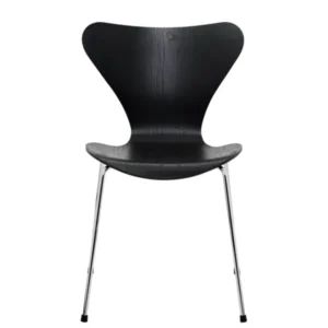 3107 Serie 7 Stuhl in farbiger Esche von Arne Jacobsen