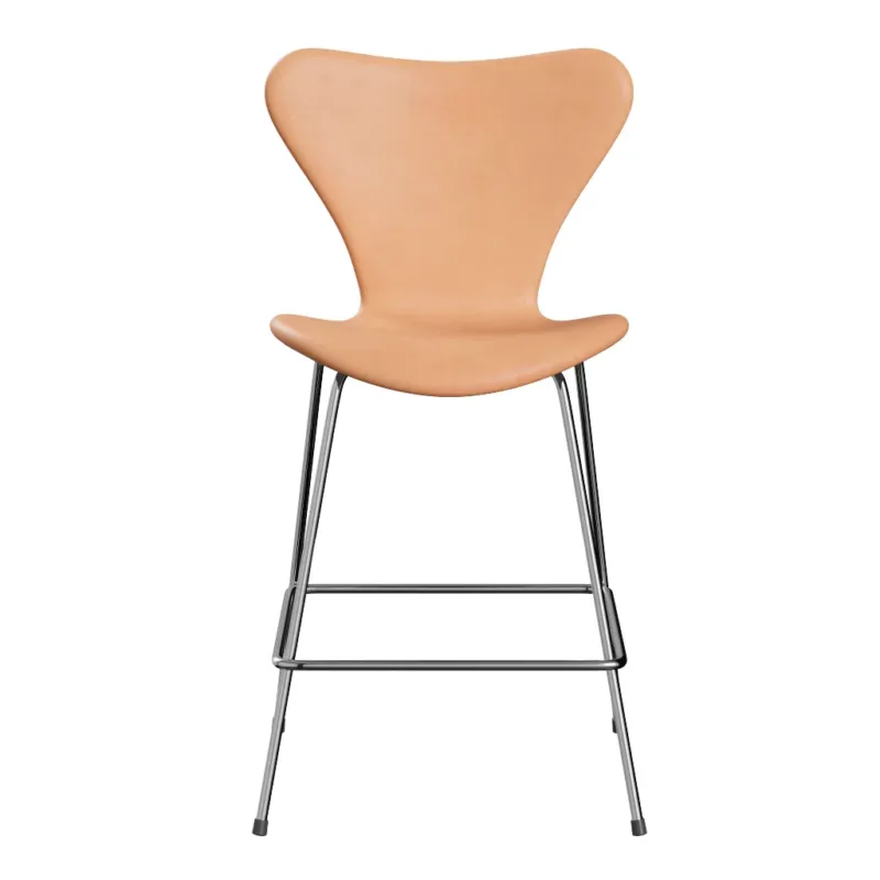 Fritz Hansen - 3187 niedriger Barhocker, vollgepolstert in Naturleder
