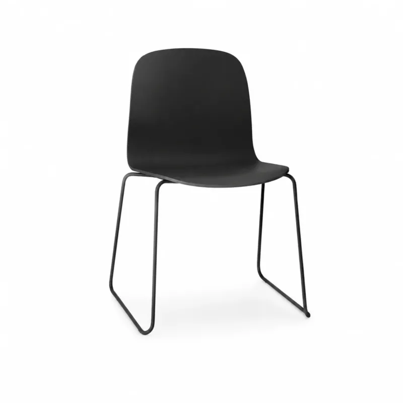 Visu Esszimmerstuhl, Schwarz m/sled Base von Muuto