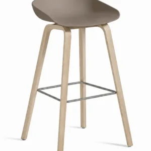 About a Stool AAS32 High, khaki/Seifenbehandelt Eg von HAY