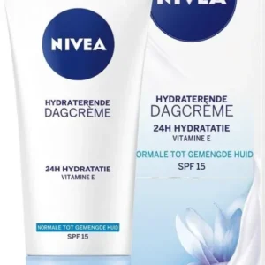NIVEA Essentials Hydraterend Normale tot Gemengde Huid SPF 15 - 50 ml - Dagcrème - Verpakking beschadigd