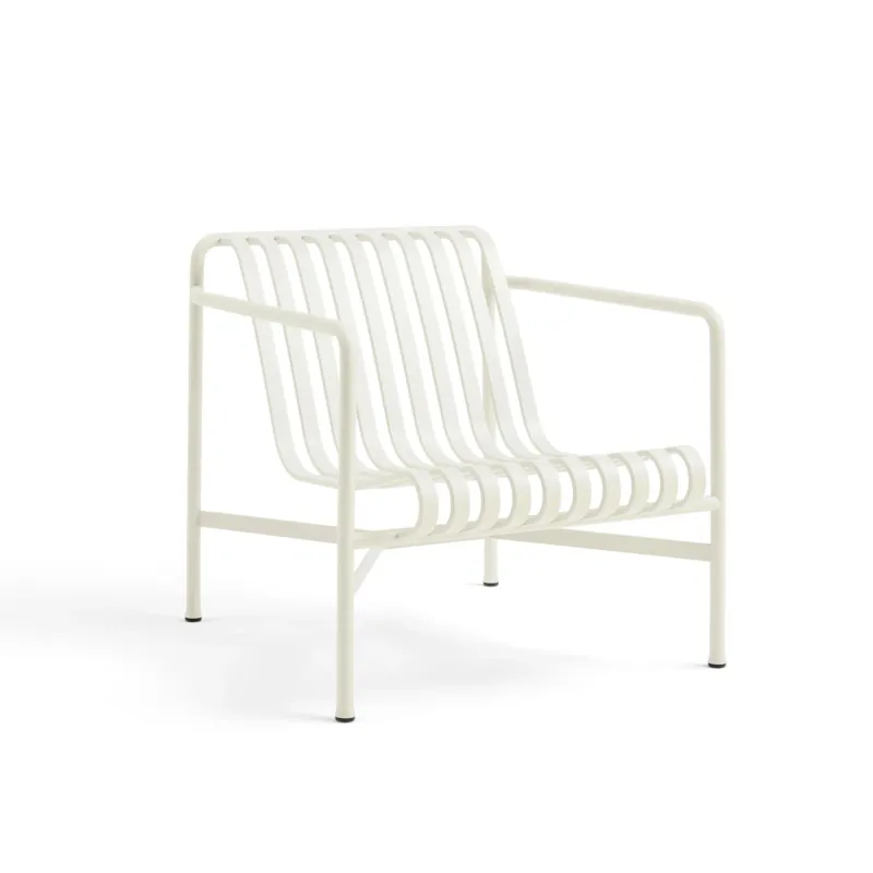 Palissade Lounge Chair Low, cremeweiß von HAY
