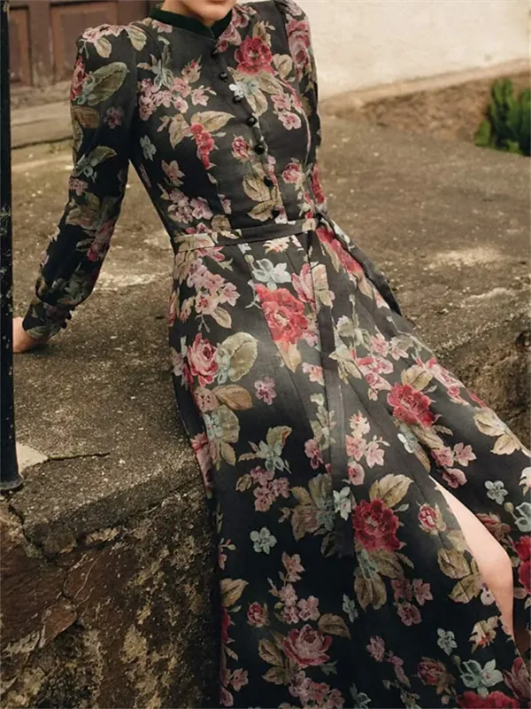 Vintage Floral Dirndl Dress Traditional Black With Sage Apron - Detailed view