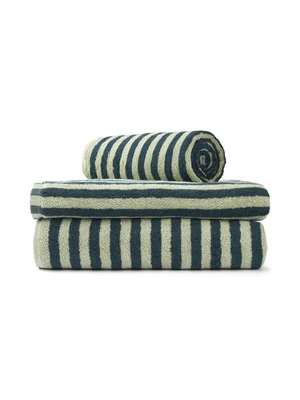 Naram towel - Sea foam & Deep teal von Bongusta