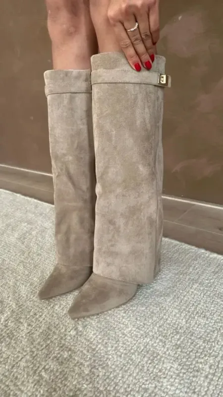 Suede Knee High Boots Classic Beige With Gold Buckle Detail - Product detail 4