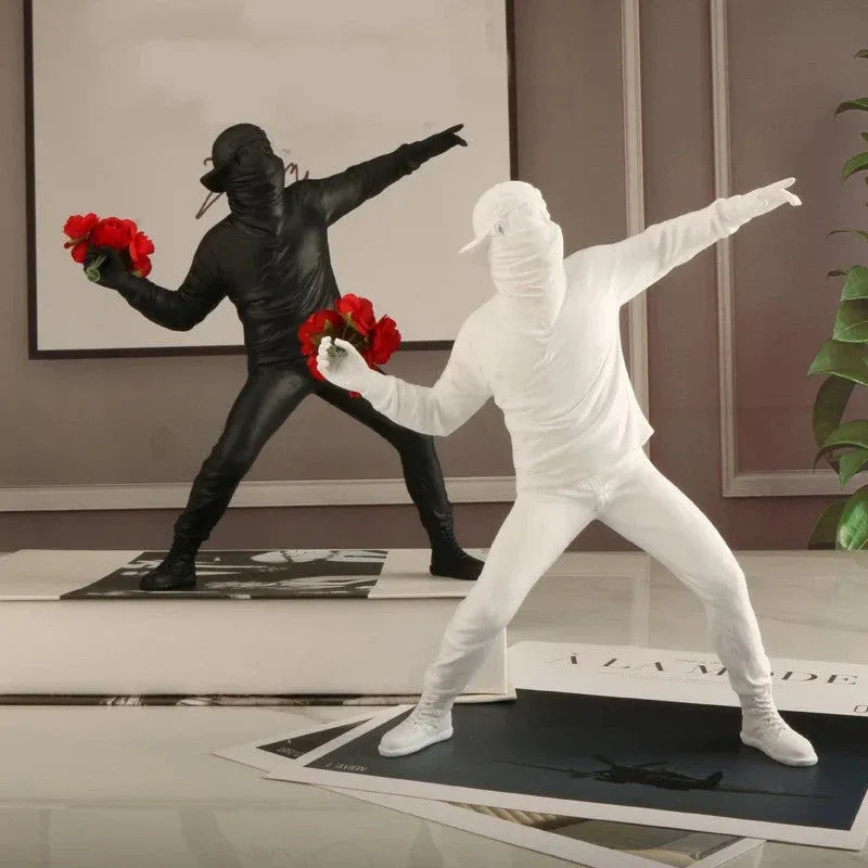 Street Art Banksy Sculpture Resin Flower Thrower Figurine - Detailed view