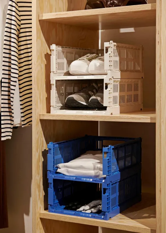Colour crate M, electric blue von HAY – Bild 2