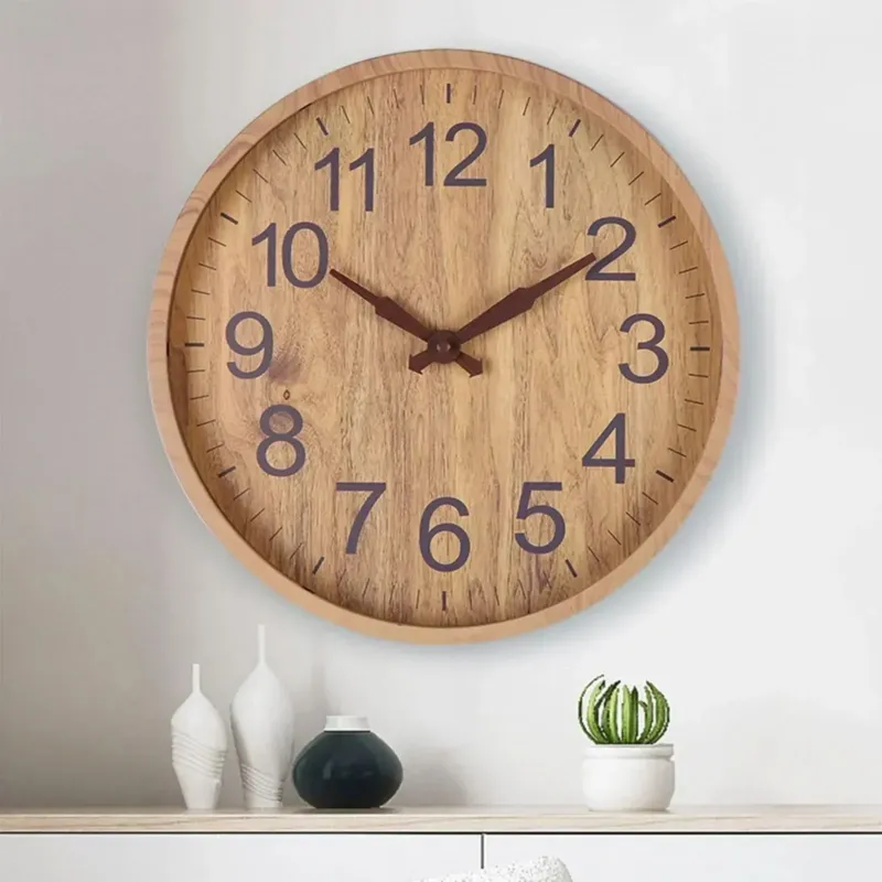 Holz Wanduhr mit lautlosem Uhrwerk – minimalistisches Naturdesign