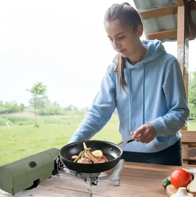 Portable Camping Gas Stove Ultra-Lightweight Foldable Design - Product detail 4