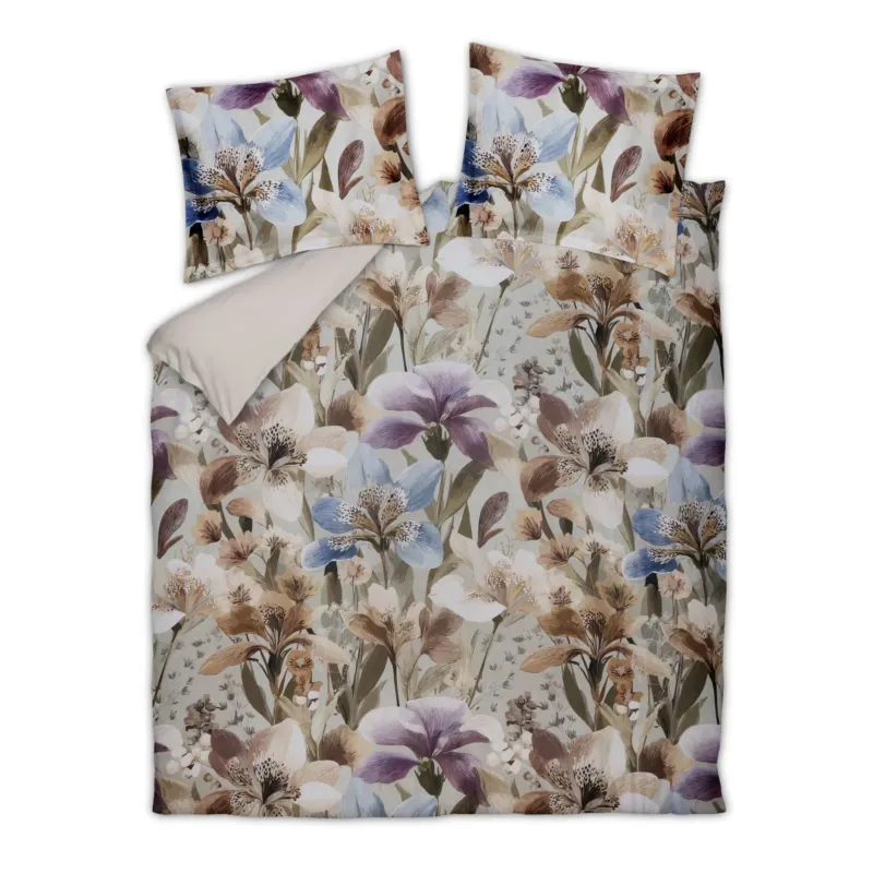 Vandyck Florelle beige dekbedovertrek met bloemenprint in bruintinten met blauwe en paarse accenten (SAM126230)