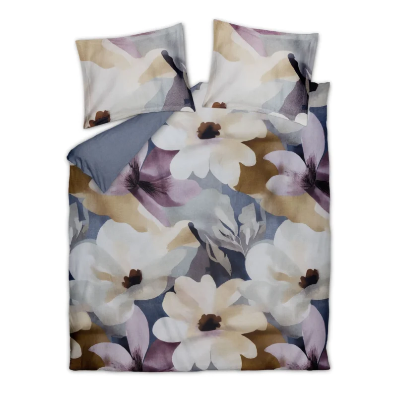Vandyck Nightbloom dekbedovertrek in kleur Blue Ink met grote bloemenprint (SAM126232 199)