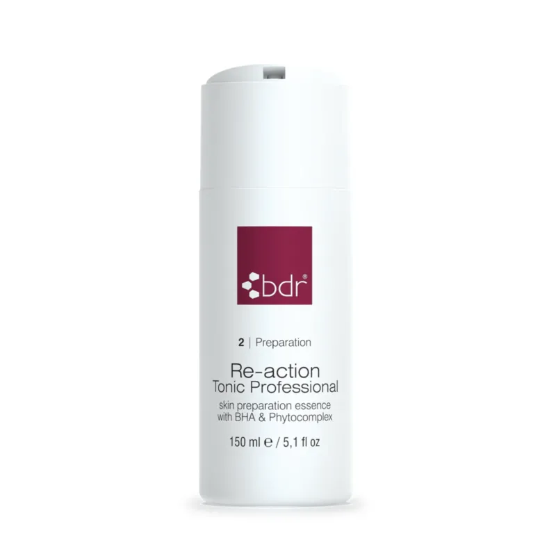 BDR MEDICAL BEAUTY Re-action Tonic Professional – wirkt entzündungshemmend, talgregulierend und beruhigend. Gleichzeitig verfeinert ein sanfter Mix aus Milch-, Zitronen- und Salicylsäure die Hautstruktur, 150ml