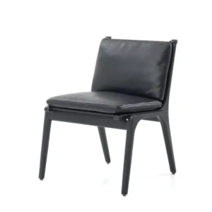 Rén Esszimmerstuhl, schwarze Eiche, Kissen m. schwarzem Leder