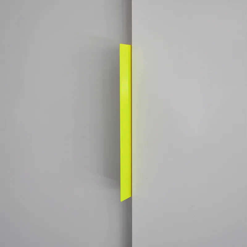 griffleiste 01 / handle 01 neon gelb