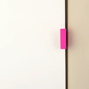 griffleiste 03 / handle 03 neon pink