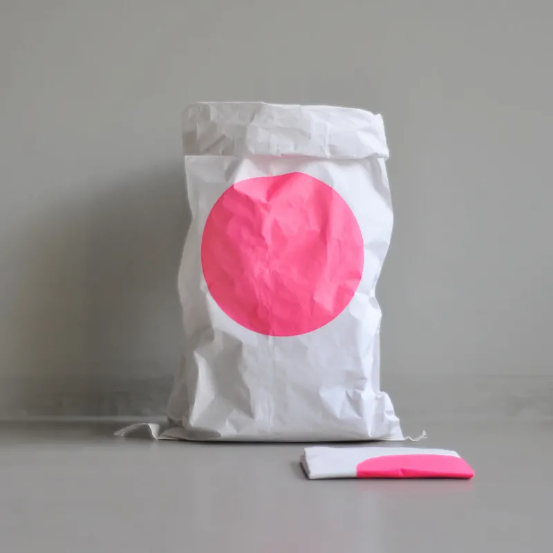 papiersack kreis / paper bag neon PINK DOT