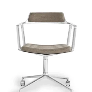 VIPP452 Swivel Chair m/Rollen, dark sand von Vipp